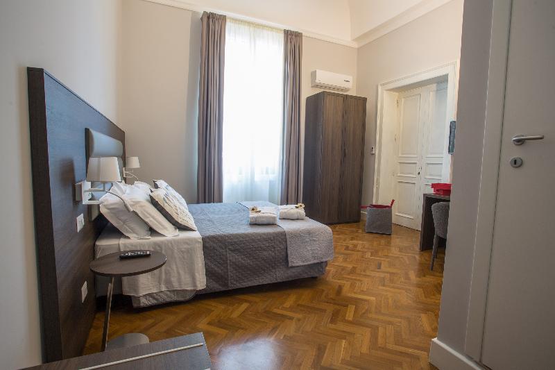 Bed and Breakfast Re Vittorio De Luxe Mesina Exterior foto